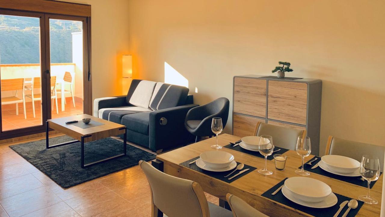 Apartment Vista Del Castillo เบเลซ เด เบเนาดาญา ภายนอก รูปภาพ