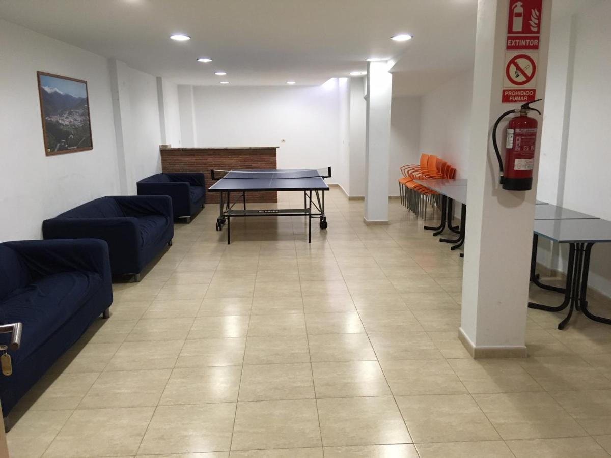 Apartment Vista Del Castillo เบเลซ เด เบเนาดาญา ภายนอก รูปภาพ