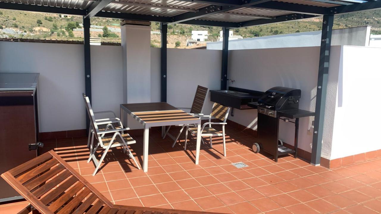 Apartment Vista Del Castillo เบเลซ เด เบเนาดาญา ภายนอก รูปภาพ