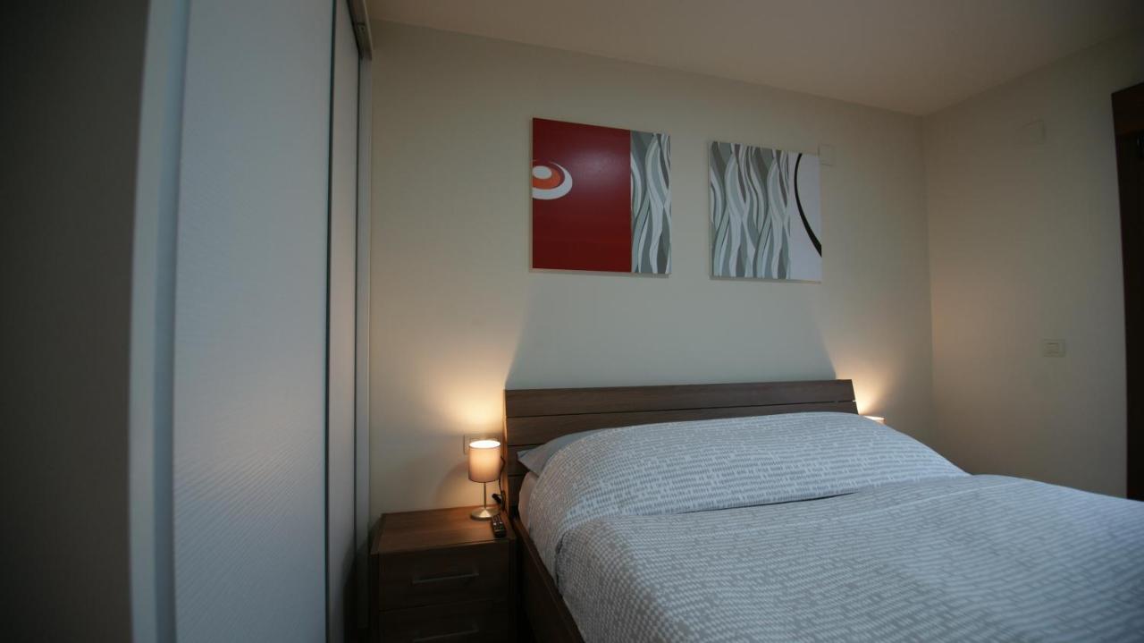Apartment Vista Del Castillo เบเลซ เด เบเนาดาญา ภายนอก รูปภาพ